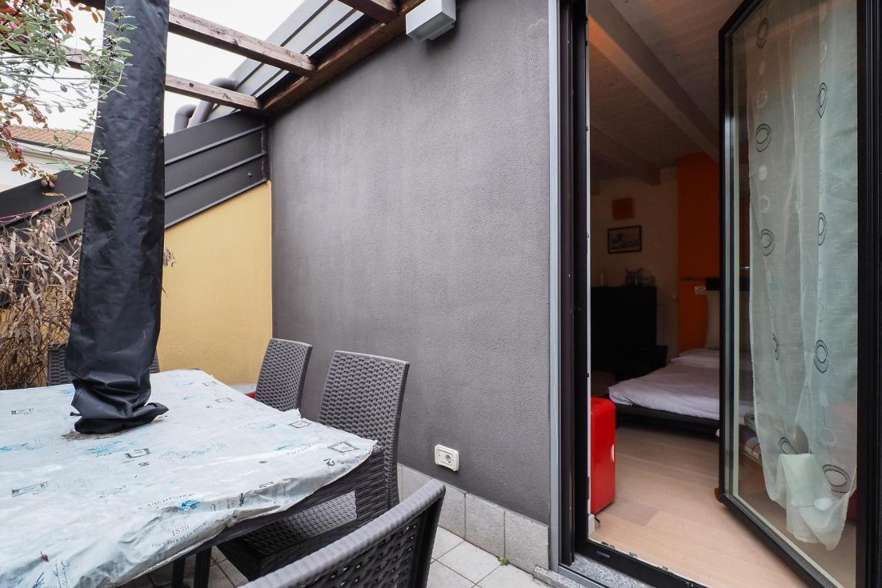 Loft Moderno E Confortevole Zona Fondazione Prada ミラノ エクステリア 写真
