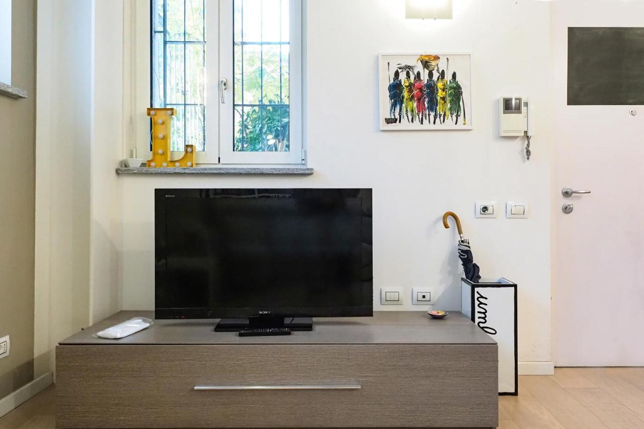 Loft Moderno E Confortevole Zona Fondazione Prada ミラノ エクステリア 写真